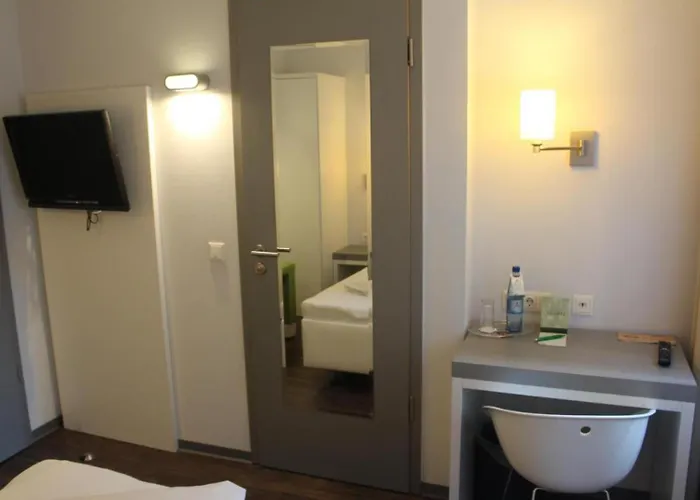 Baunachshof Отель